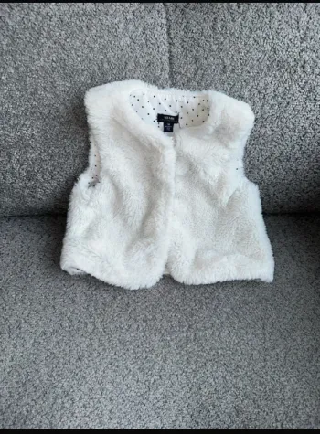 Veste fourrure poils doux toute douce chaude sans manches blanc Kiabi