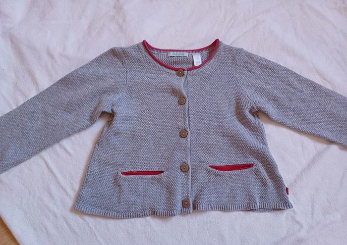 Lot de 2 gilets Taille 24 mois - photo numéro 5