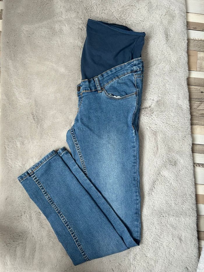 Jean de grossesse taille 36 - photo numéro 2
