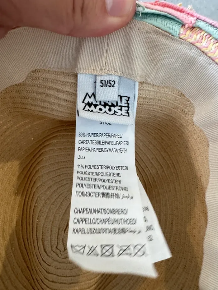 Chapeau Minnie mouse taille 51/52, très bon état - photo numéro 4