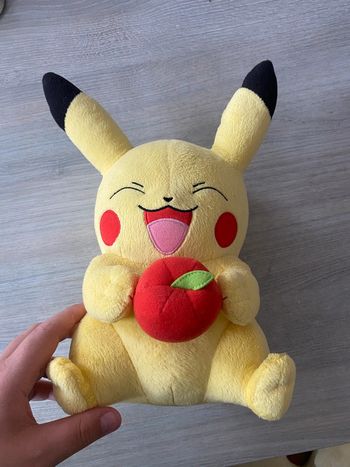 Pikachu pomme