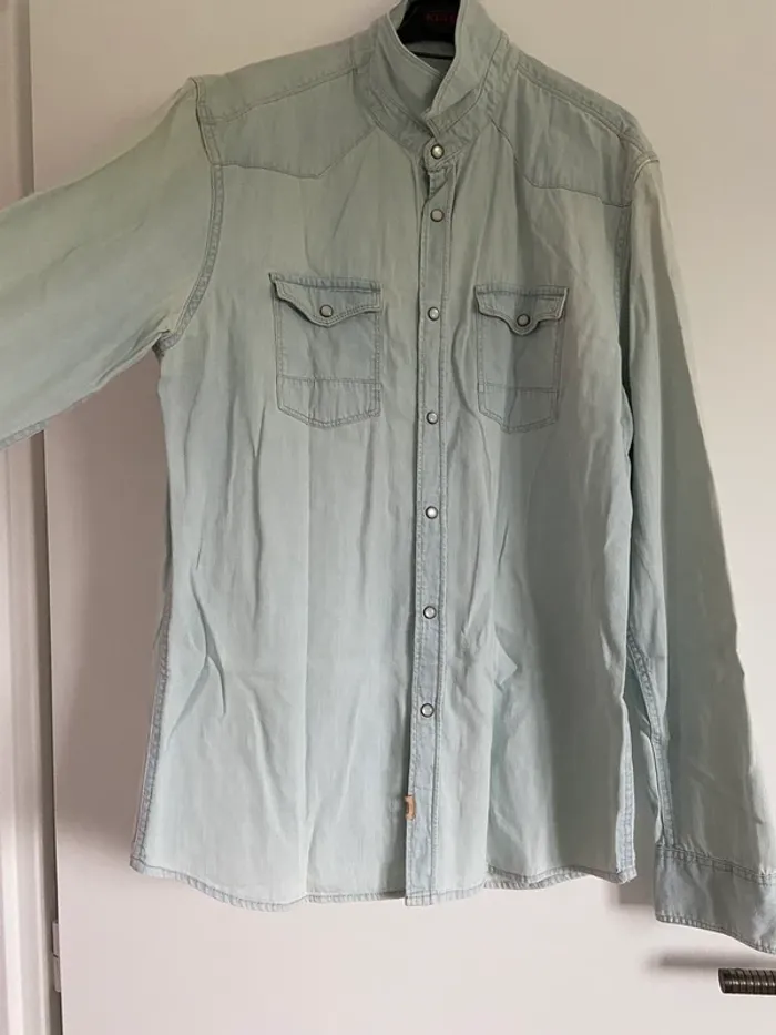 Chemise homme.
