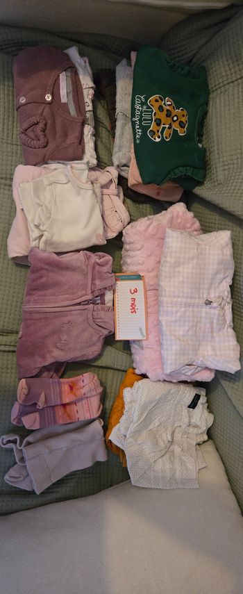 20 pieces 3 mois fille