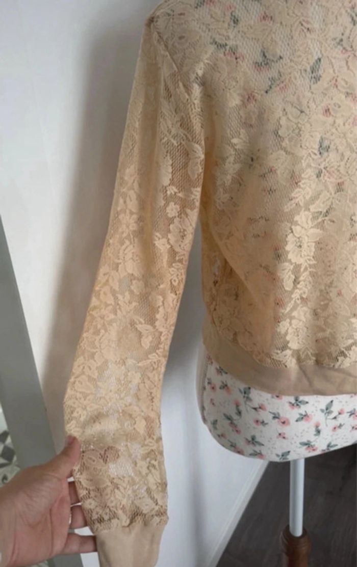 Blouse en dentelle beige S ou 36 - photo numéro 4