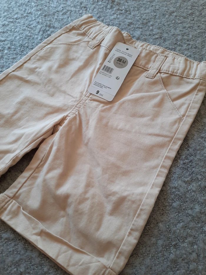 Bermuda beige neuf - photo numéro 2