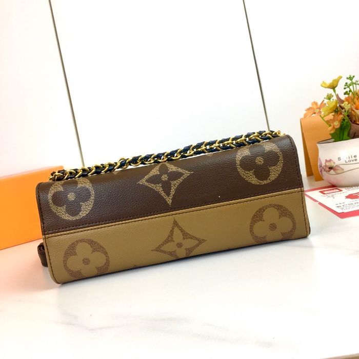 Louis Vuitton  Escape M15134 - photo numéro 7