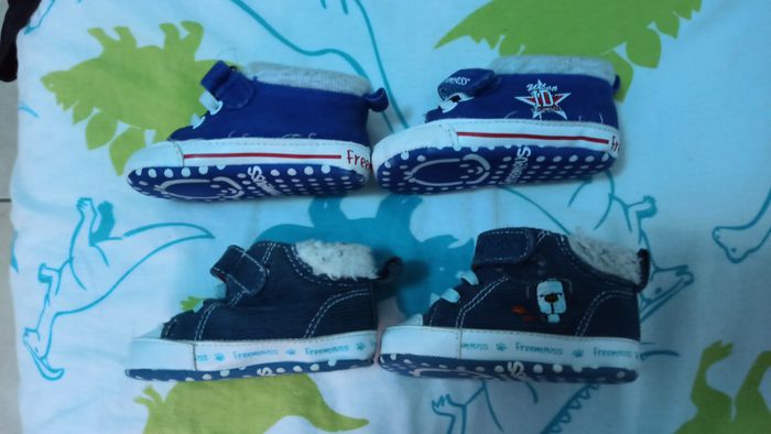 Lot paires chaussures T18 - photo numéro 2