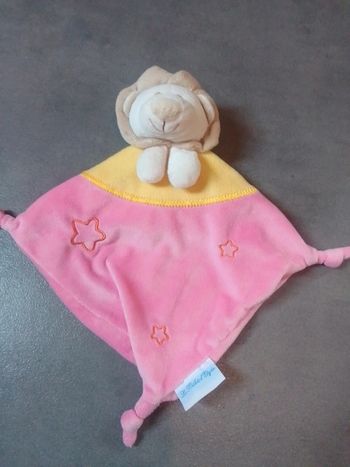 Doudou attache tétine