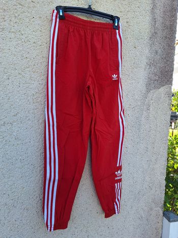 Jogging adidas rouge