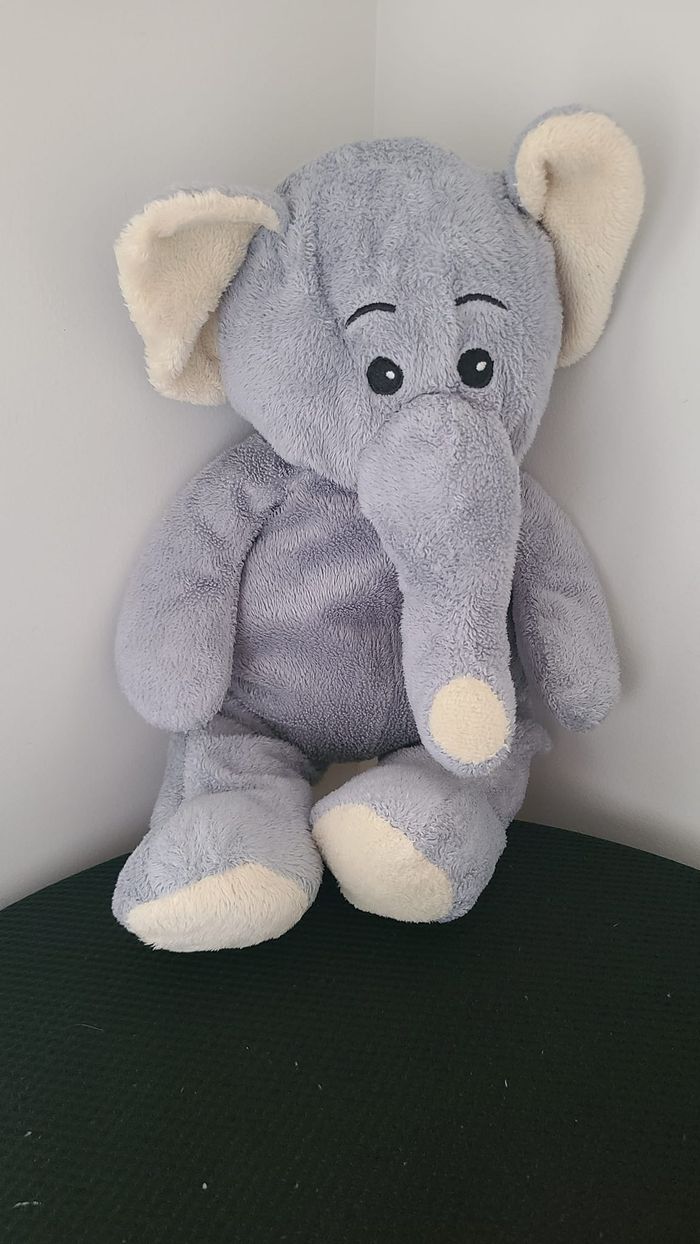 doudou éléphant