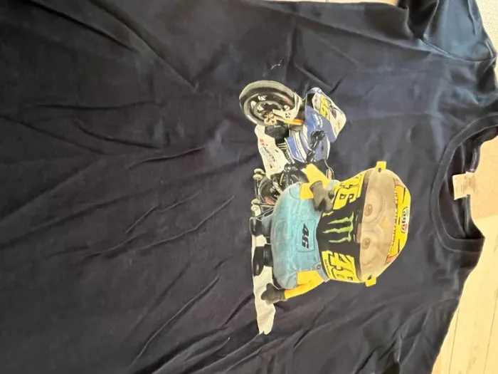 T-shirt S - photo numéro 2