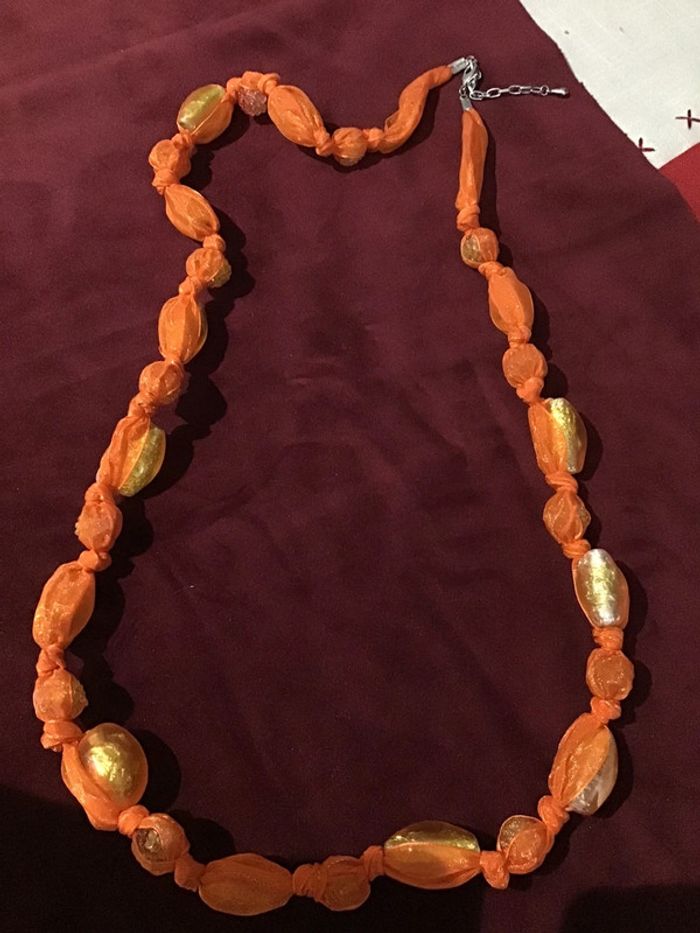 Très joli sautoir vintage