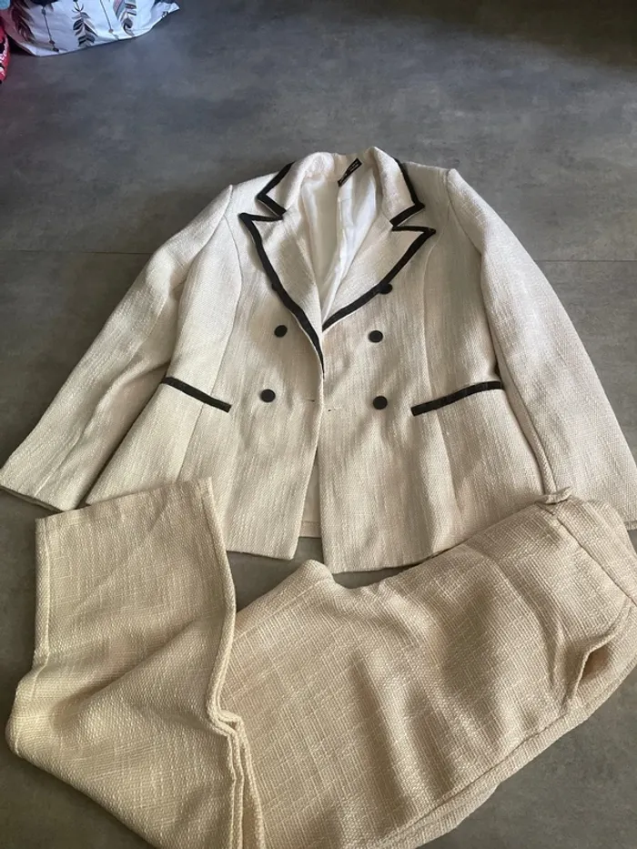 Ensemble blazer pantalon - photo numéro 7