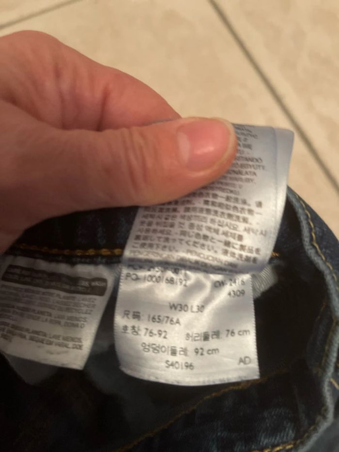 Jeans Lévis 30/30 - photo numéro 5