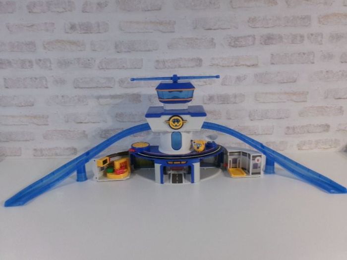 Quartier général - Tour de contrôle Super Wings