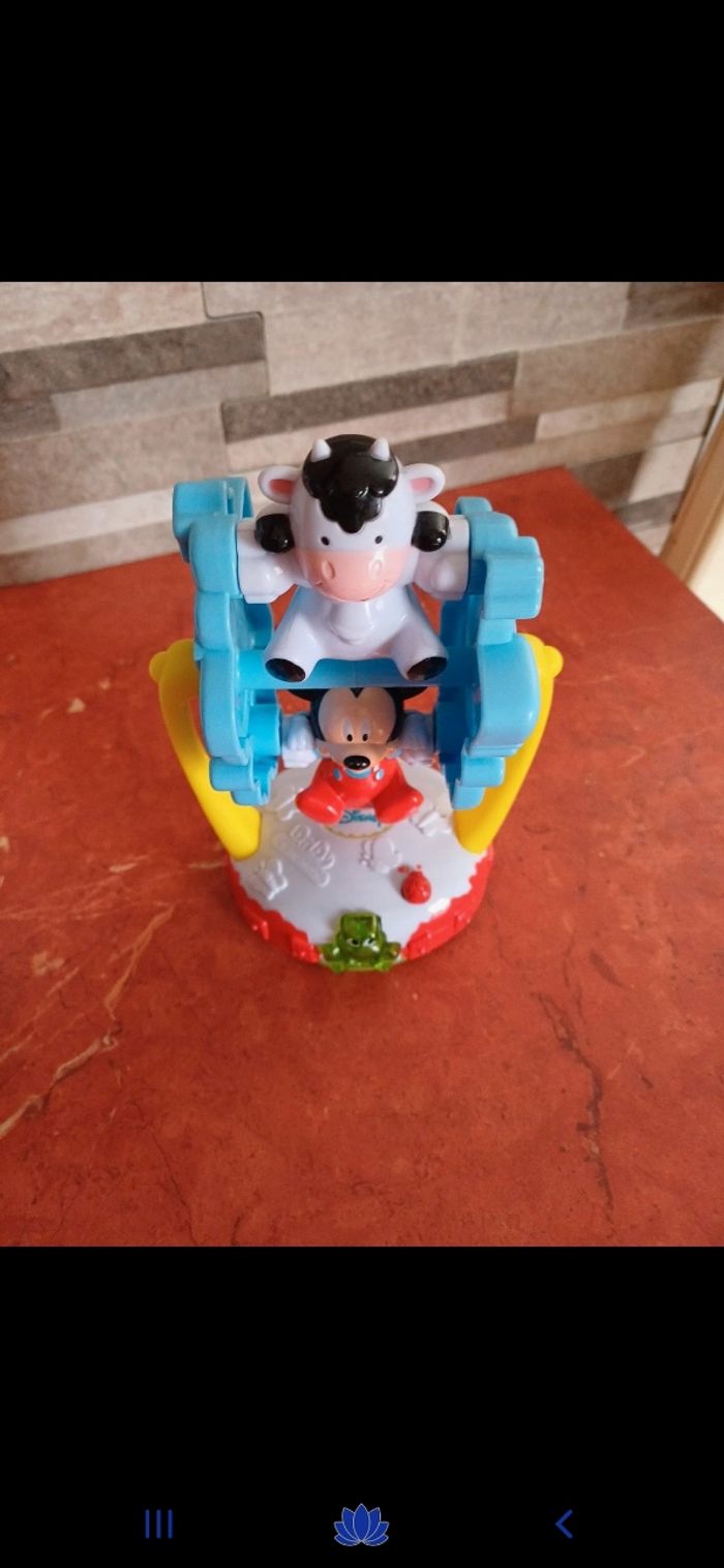 La ferme à ventouse Disney - photo numéro 2