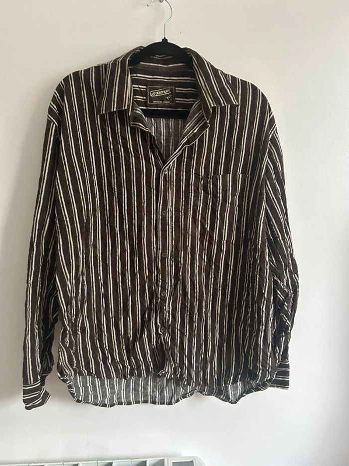 Jolie chemise style velours à rayures marron • Armand Thiery • Taille XL/42