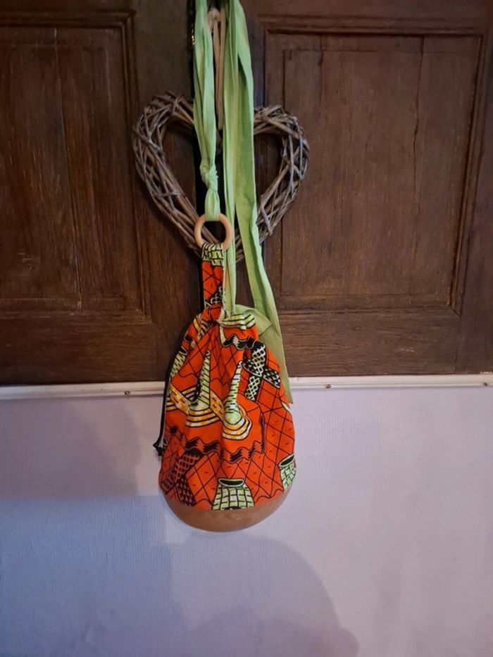 Sac motif ethnique fond noix de coco