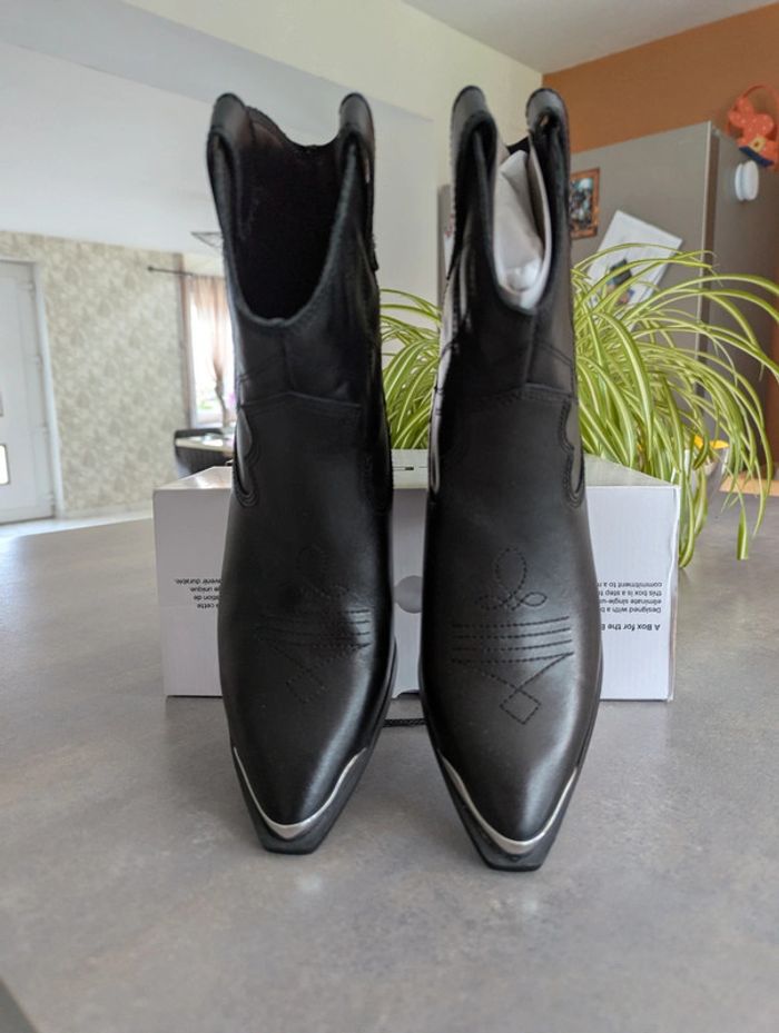Santiags noires Aldo – Taille 37 – Neuves avec étiquette - photo numéro 5