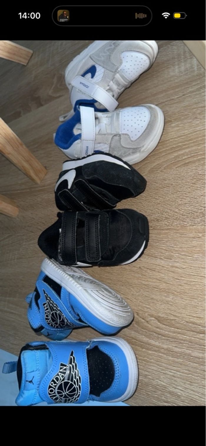 Chaussure garçon taille 22 - photo numéro 2