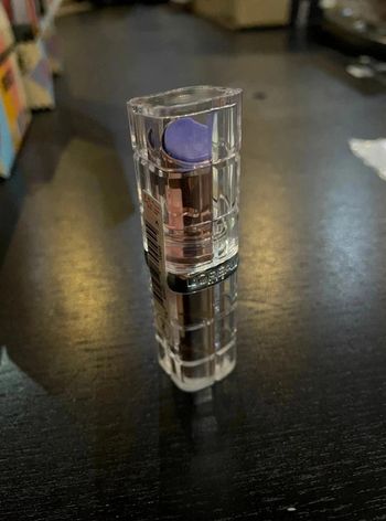Rouge à lèvre - L'Oréal Paris Color Riche Shine Lipstick - Blue Mint Plump