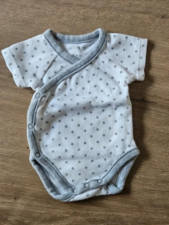 Lot de 3 bodies naissance - photo numéro 4
