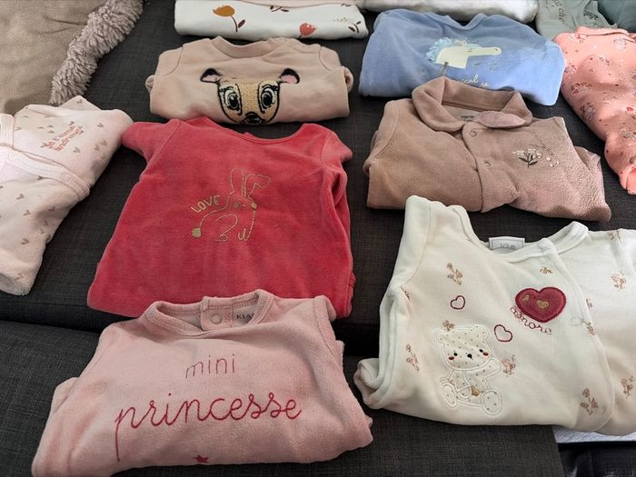 Lot bébé 1 mois fille - photo numéro 3