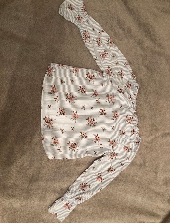 Blouse à fleur - photo numéro 2