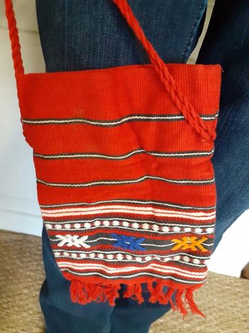 Magnifique petite pochette