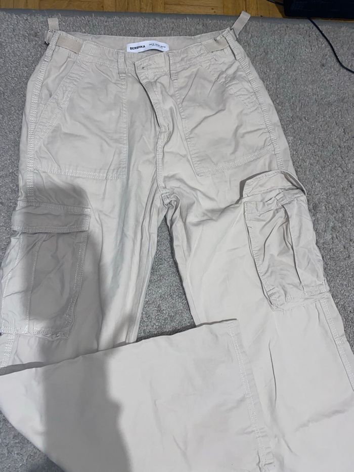 Pantalon cargo crème - photo numéro 2