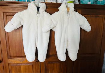 Deux Manteaux 3 à 6 mois 