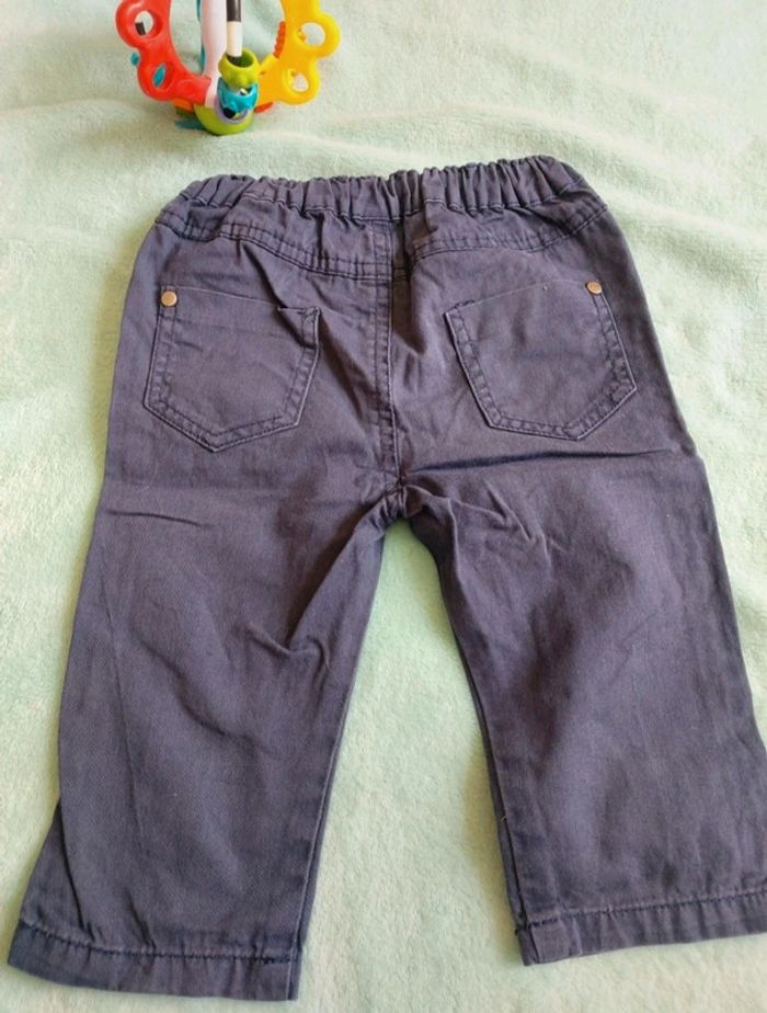 Pantalon taille 12 mois - photo numéro 2
