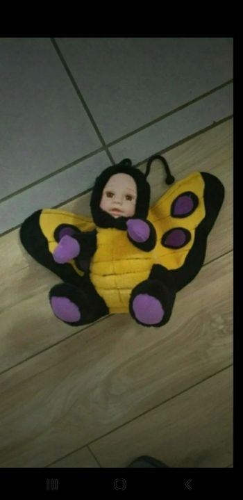 Grande poupée papillon 30 cm