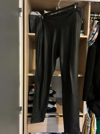 legging en cuir