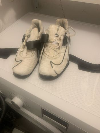 Chaussure haltérophilies