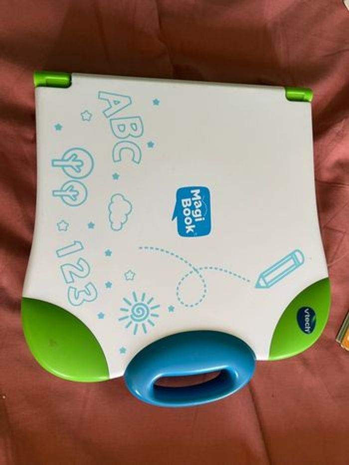 Magic Book et ses livrets