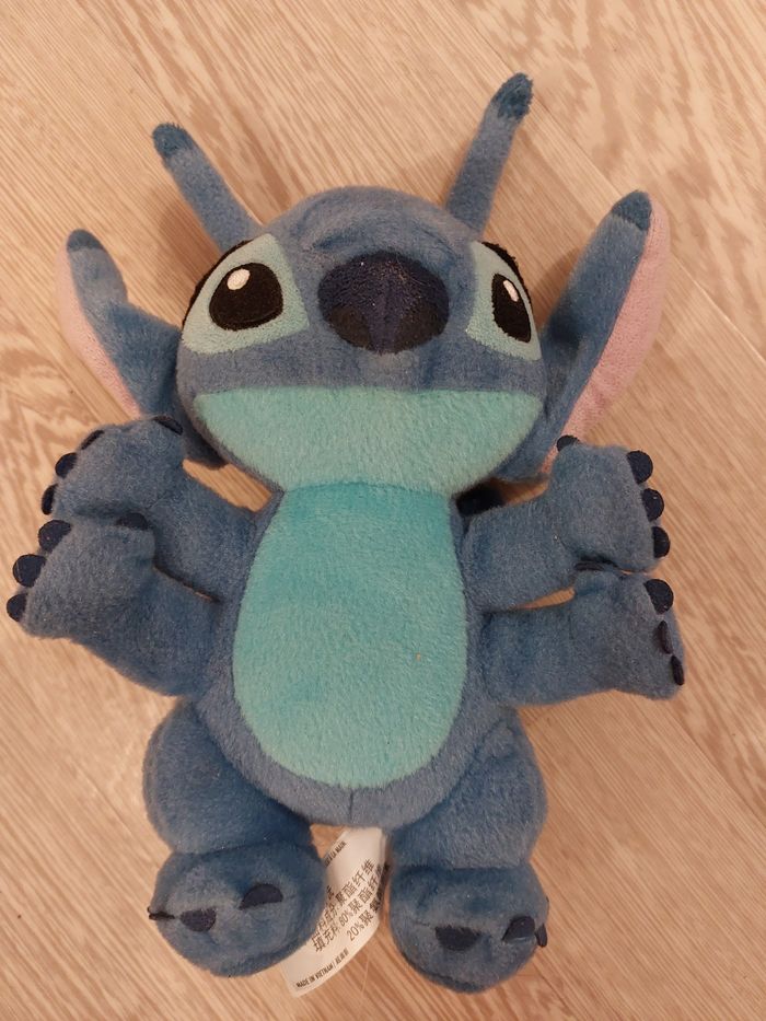Peluche stitch Disney parc
