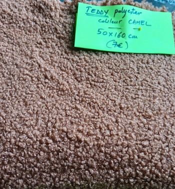 Coupon tissu teddy marron 