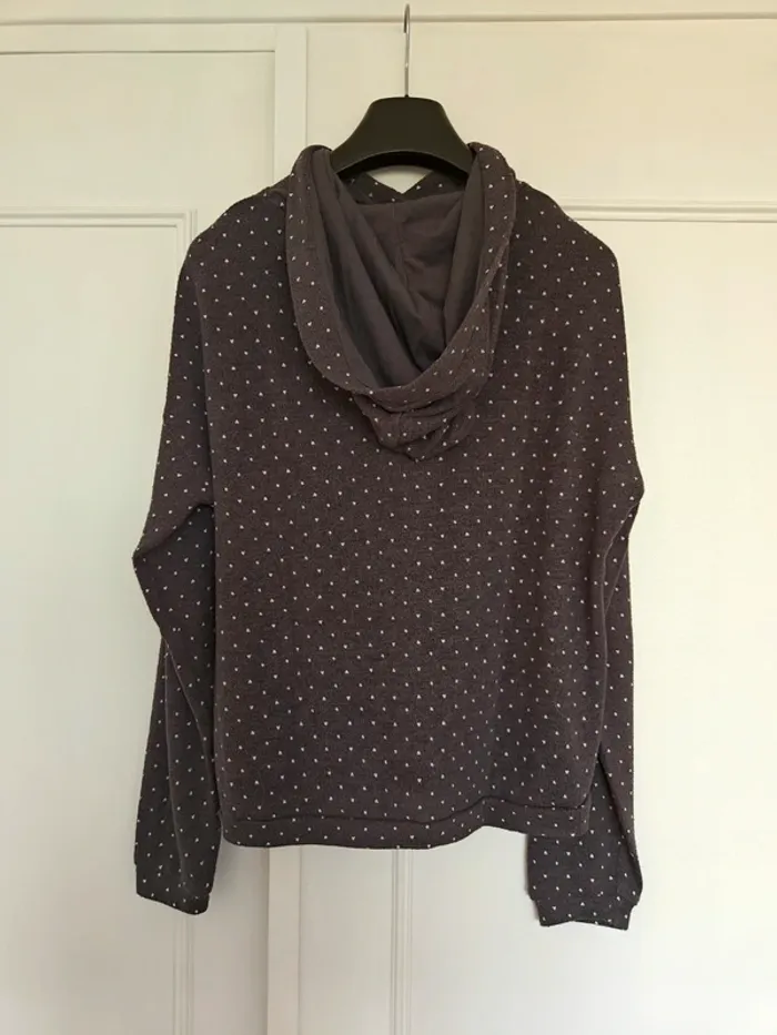 Sweat d'intérieur - photo numéro 2