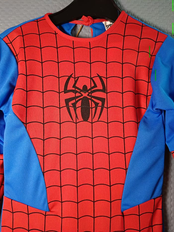 Costume spiderman  3/5 ans - photo numéro 2