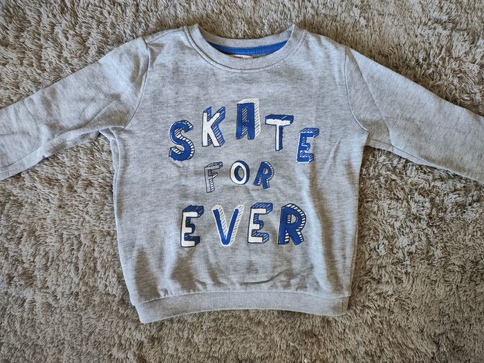 Pull DPAM taille 4 ans