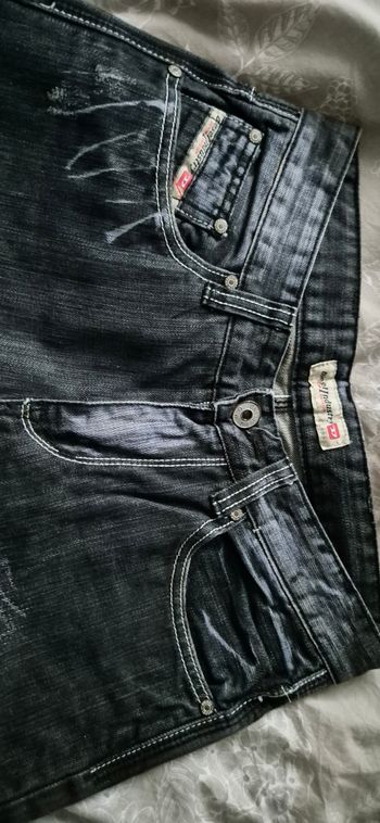 Jean homme Diesel industry