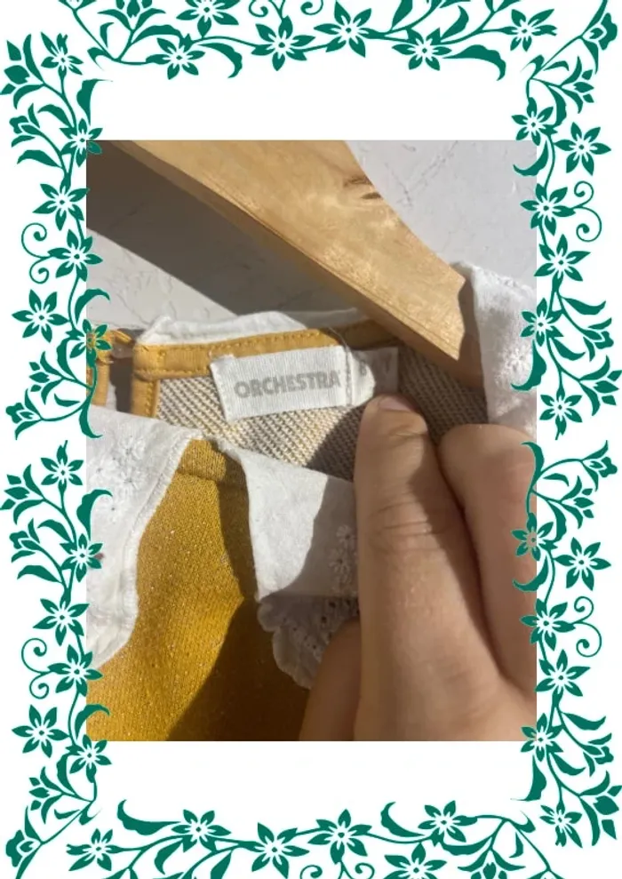 Pull jaune pailletée col dentelle 8ans - photo numéro 3