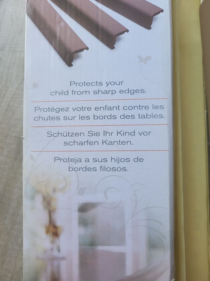 Sécurité bébé Protection table ou meuble pour enfant contre les chocs - photo numéro 2