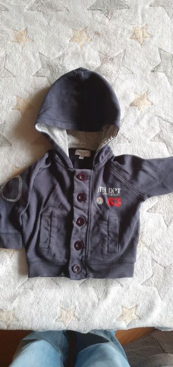 Gilet capuche bleu garçon 6 mois