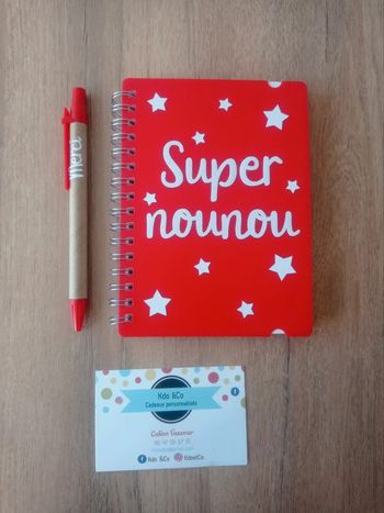 Ensemble carnet et stylo super nounou
