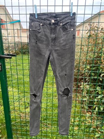 Jeans trouée
