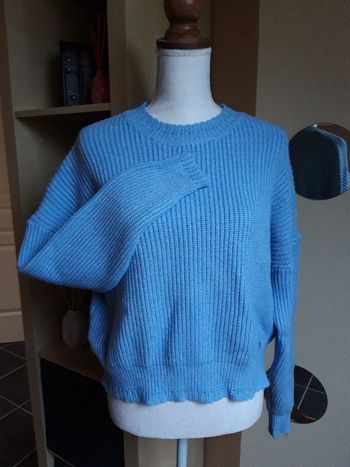 Pull en mailles bleu NEUF