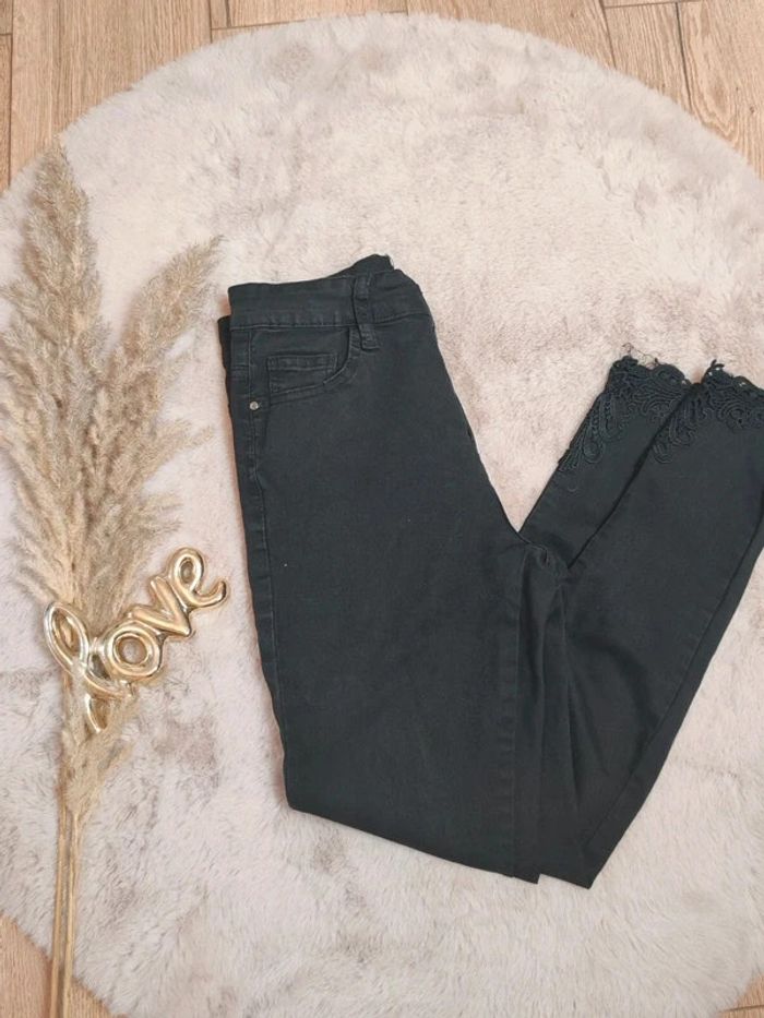 Jean noir - photo numéro 4