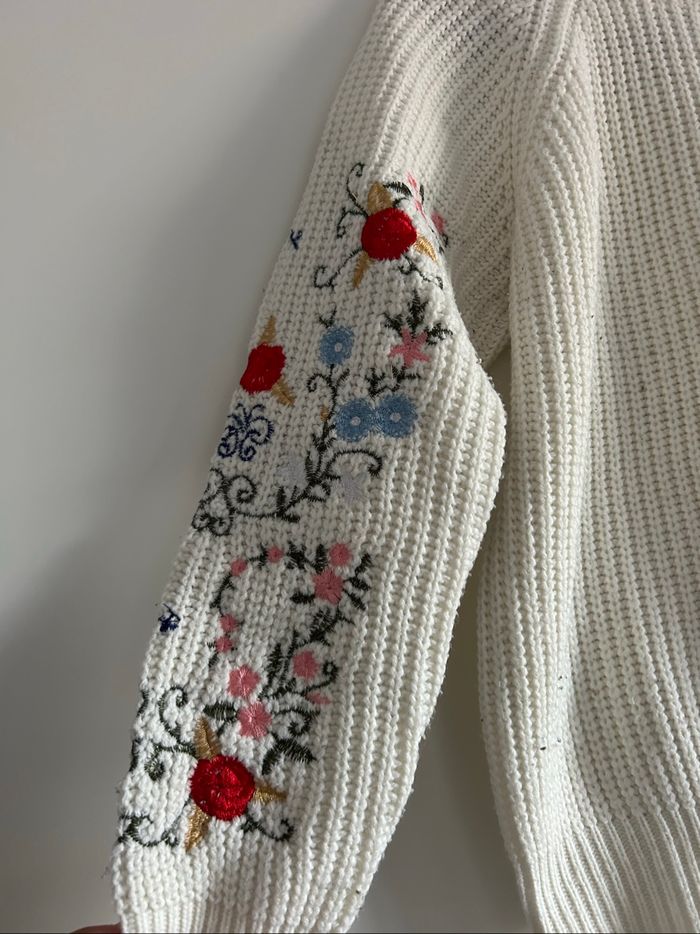 Pull à motifs - photo numéro 2